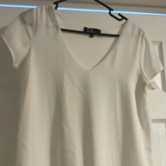 Lulu’s White V-Neck Shift Dress - Picture 3 of 3